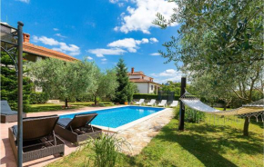 Lovely Home In Zbandaj